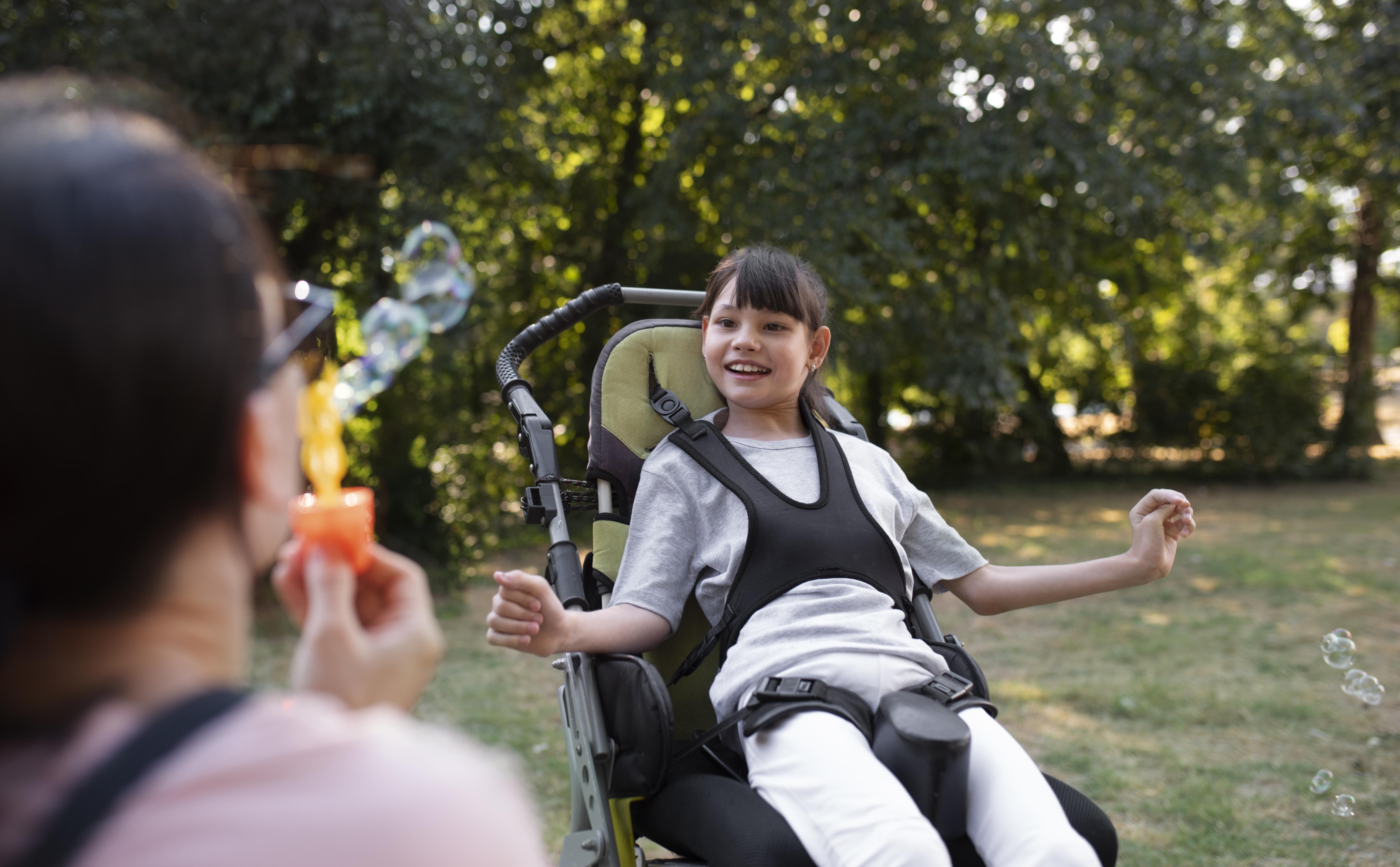 Articles - Qu’est-ce que la paralysie cérébrale ? Causes et symptômes