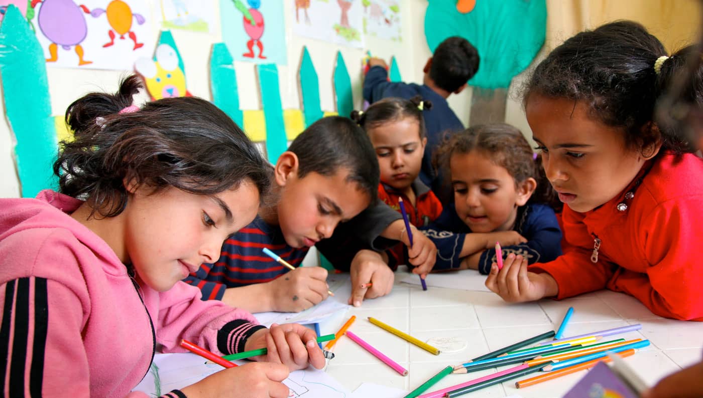 Artículos - Las formas más sencillas de planificar una campaña de recaudación de fondos para la educación de niños y jóvenes