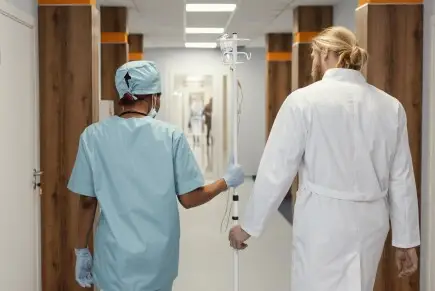 Articole - Confruntarea cu provocările financiare după un diagnostic de cancer