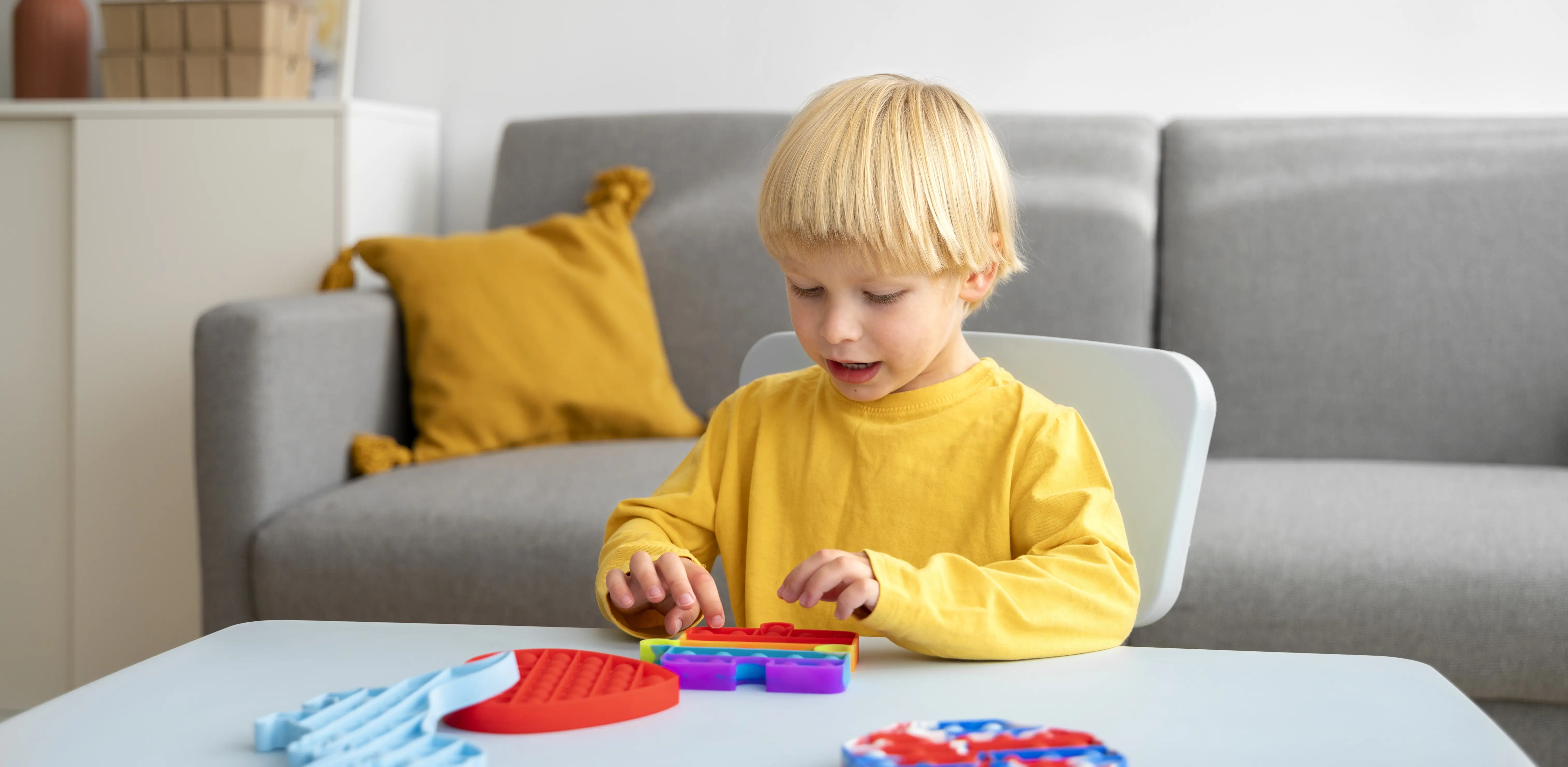 Articole - Cum să începeți o campanie de crowdfunding pentru a sprijini un copil cu autism?