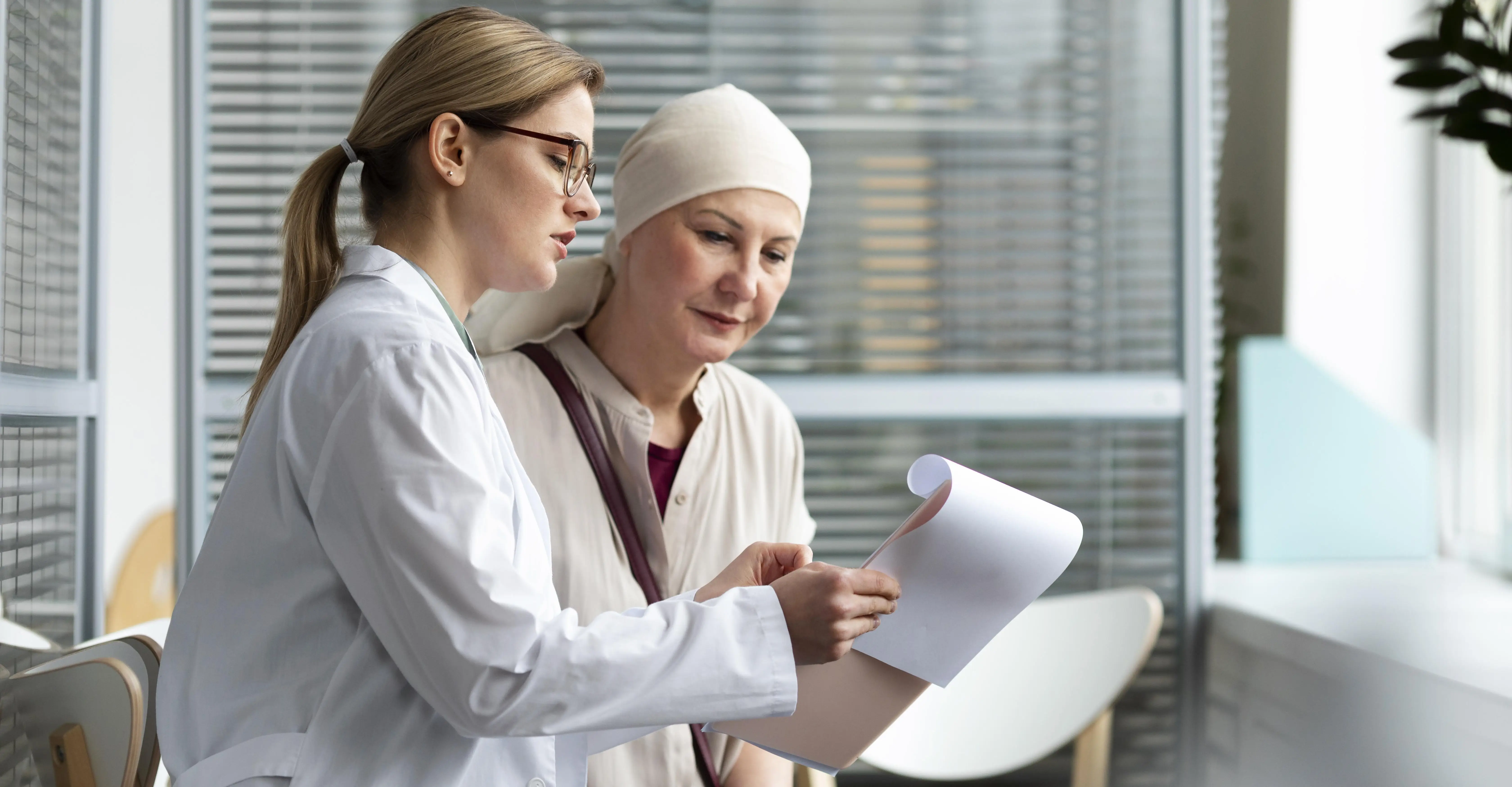 Articole - Tratamentul cancerului de colon: oportunități de strângere de fonduri prin intermediul platformei PavelAndreev.ORG