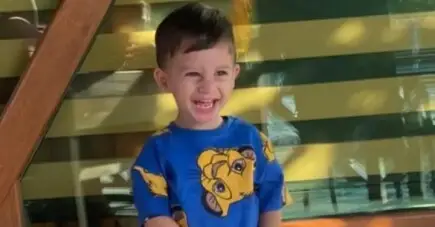 Mitko a învins cancerul – un miracol creat de mii de inimi bune