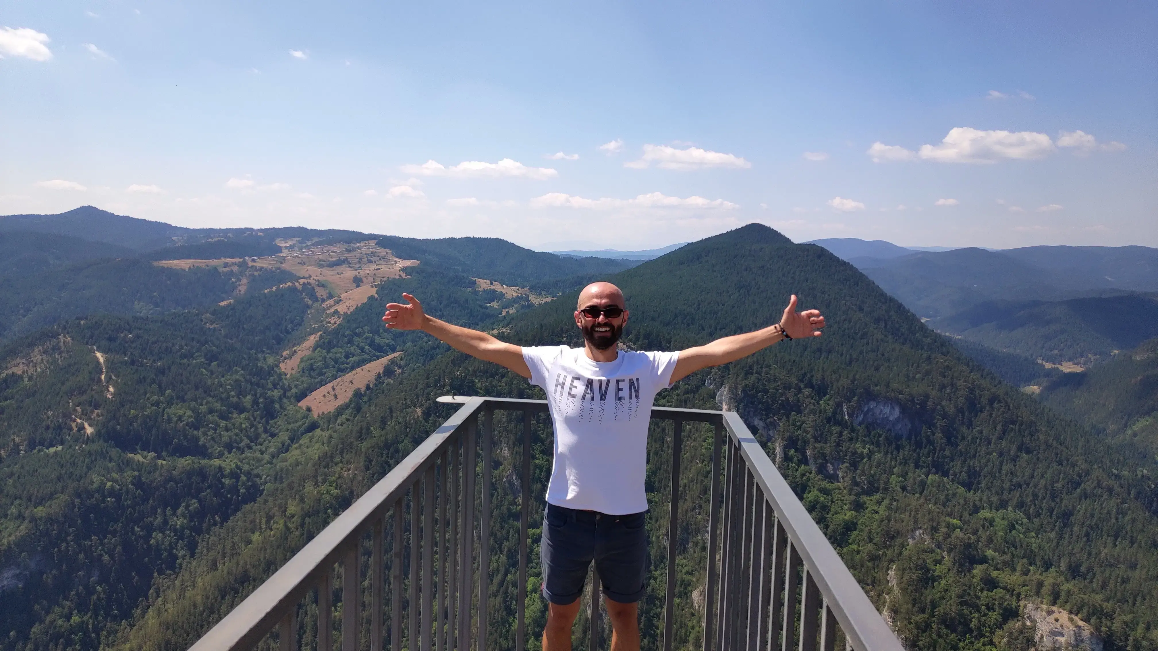 Povești de succes - Martin's heart beats because of you!