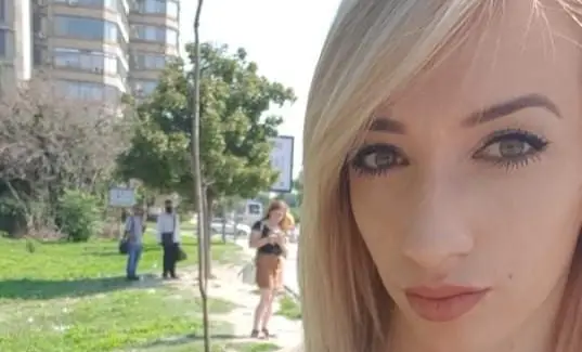 Povești de succes - Angela Got Her Chance for a New Life!