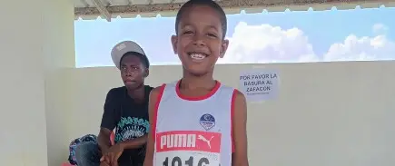 Apoya una Promesa del Atletismo- Angel De la Cruz