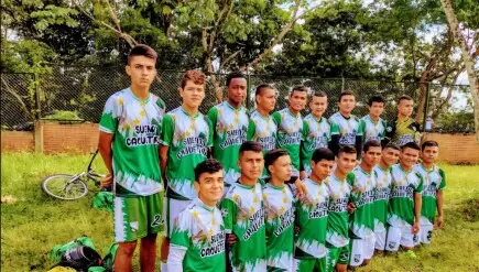 Torneo futbol jóvenes víctimas del reclutamiento forzoso - Continuamos nuestra campaña buscando fondos