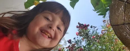 Помогни на Сияна и нейното семейство