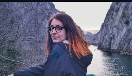 Помогнете да престане болката на Мери💔