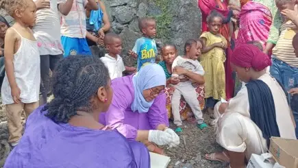 Faire des prélèvements sur le paludisme dans les milieux ruraux sur les enfants aux Comores