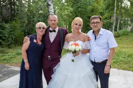 Подай ръка на Иван