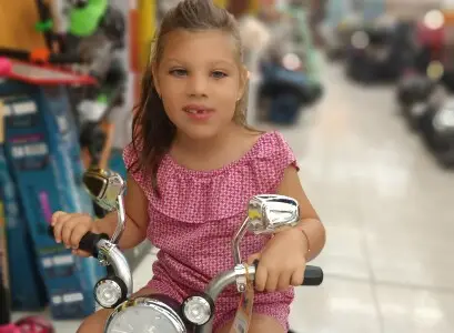 Подкрепа за Алекс