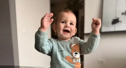 Salvați viața micuțului Gleb