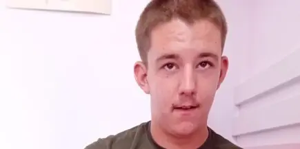 Haideți să-i dăm lui Sebastian o șansă la un viitor mai bun