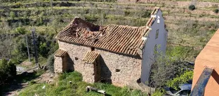 Salvemos las iglesias de Los Ángeles y San Juan