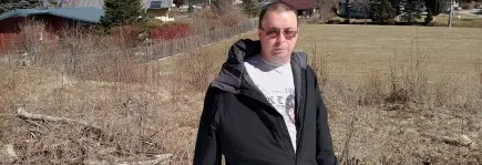 Помогнете ни да покрием дълг след инцидент в чужбина