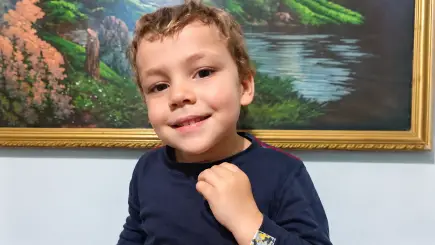 Да помогнем на Теди в борбата с аутизма, като върнем усмивката на прекрасното му лице - Одобрено изплащане към Глимърс ЕООД